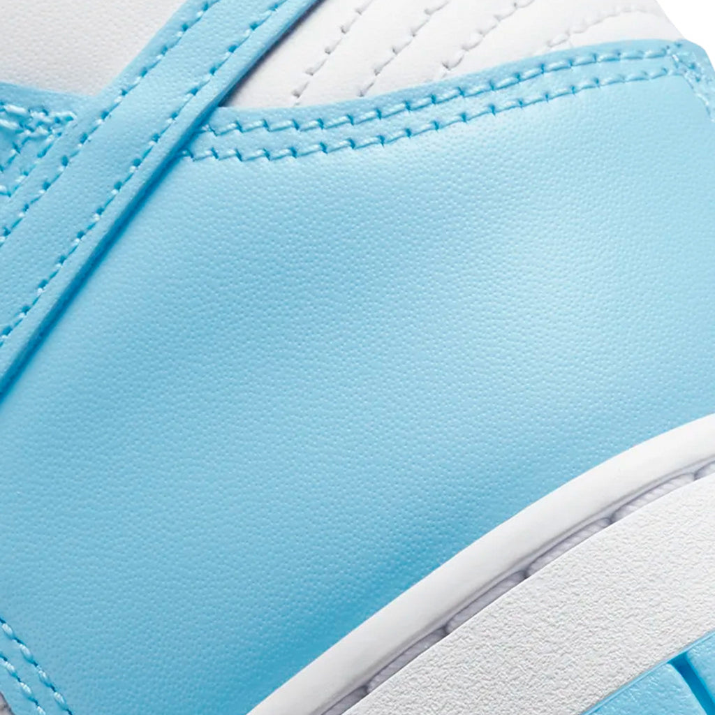 Nike Dunk High 'Blue Chill' (2022)