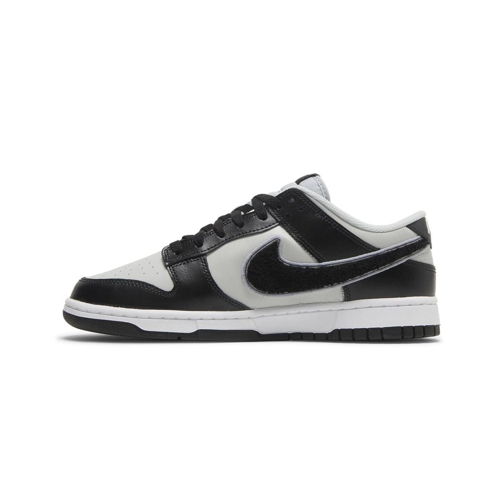 Nike Dunk Low 'Chenille Swoosh Black Grey' (2022)