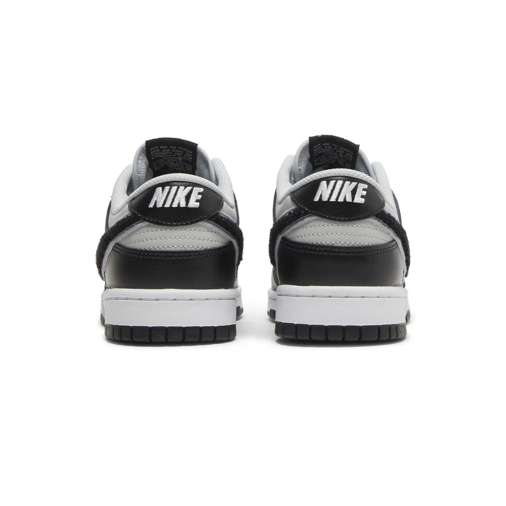 Nike Dunk Low 'Chenille Swoosh Black Grey' (2022)