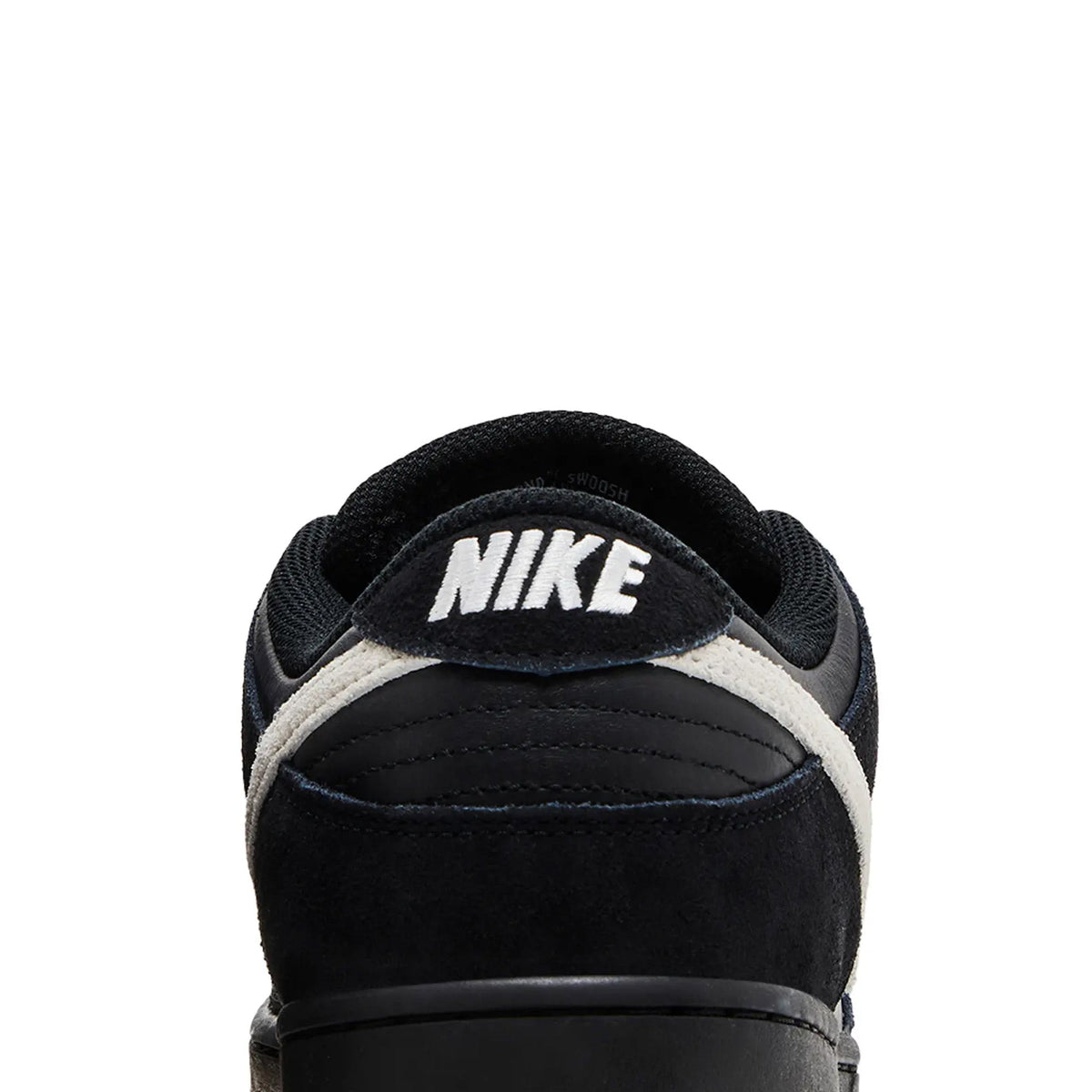 Nike Dunk Low Pro SB 'Black White Gum' (2025)