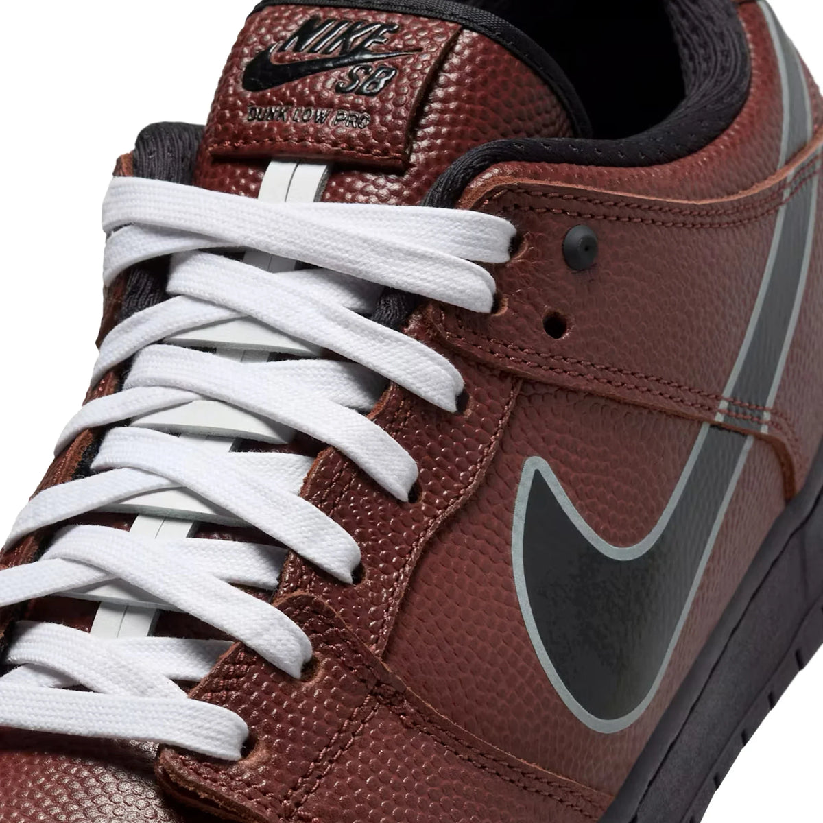 Nike SB Dunk Low 'Limosine Skateboards' (2025)
