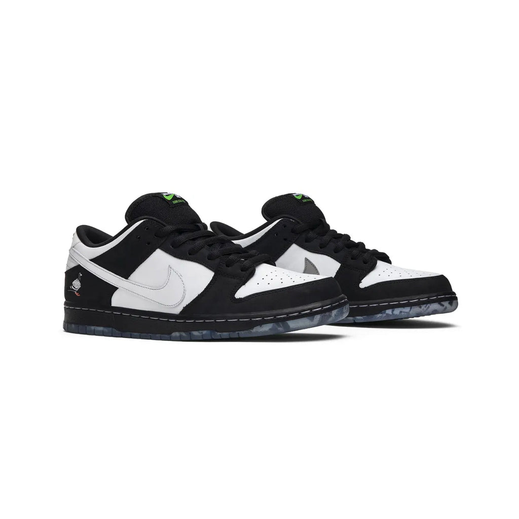 Nike SB Dunk Low 'Staple Panda Pigeon' (2019)
